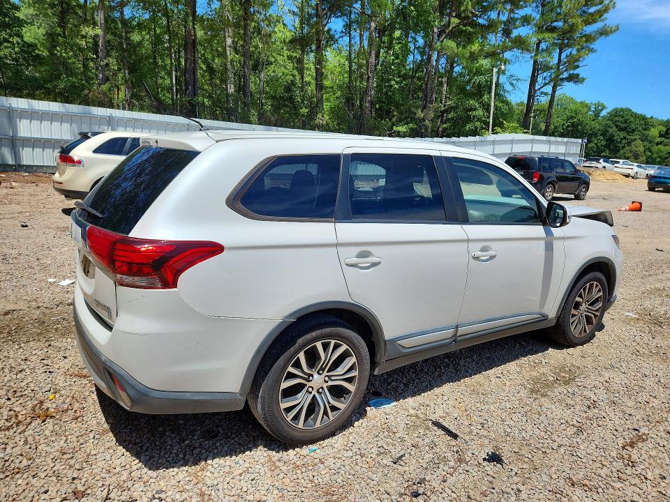 Aukcja sprzedaży 2016 Mitsubishi Outlander, vin: JA4AD3A35GZ024944, numer aukcji: 60761576