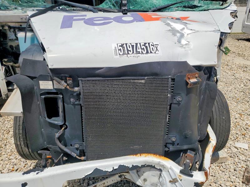 Продаж на аукціоні авто 2020 Freightliner Mt45 Chassis, vin: 4UZAAPFD8LCMC6579, номер лоту: 51974516