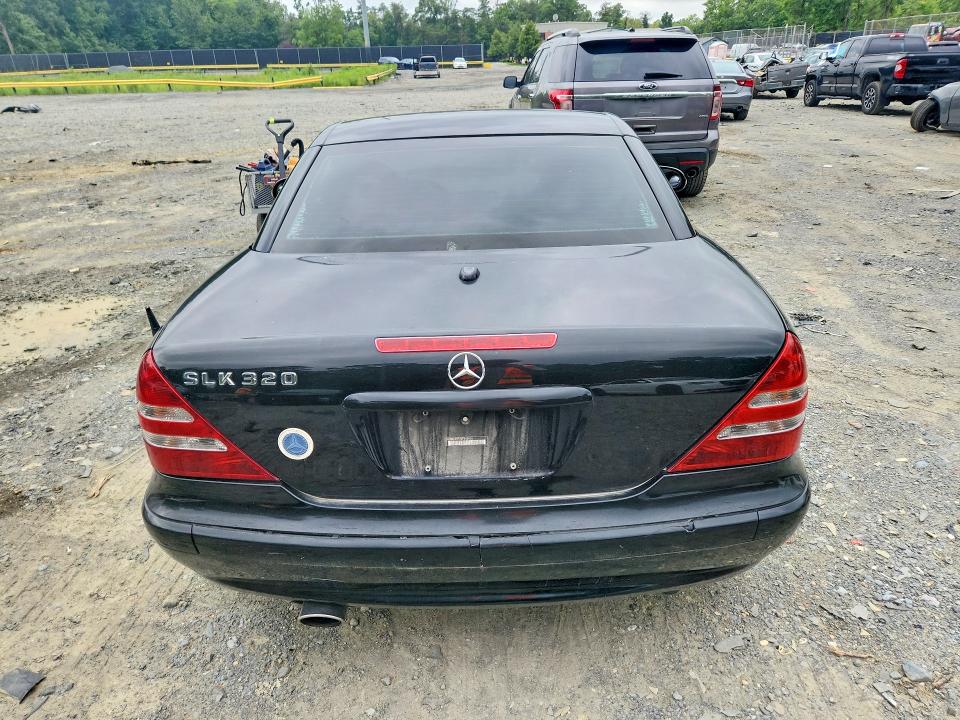 Продажа на аукционе авто 2002 Mercedes-benz Slk, vin: WDBKK65F32F242802, номер лота: 53233816