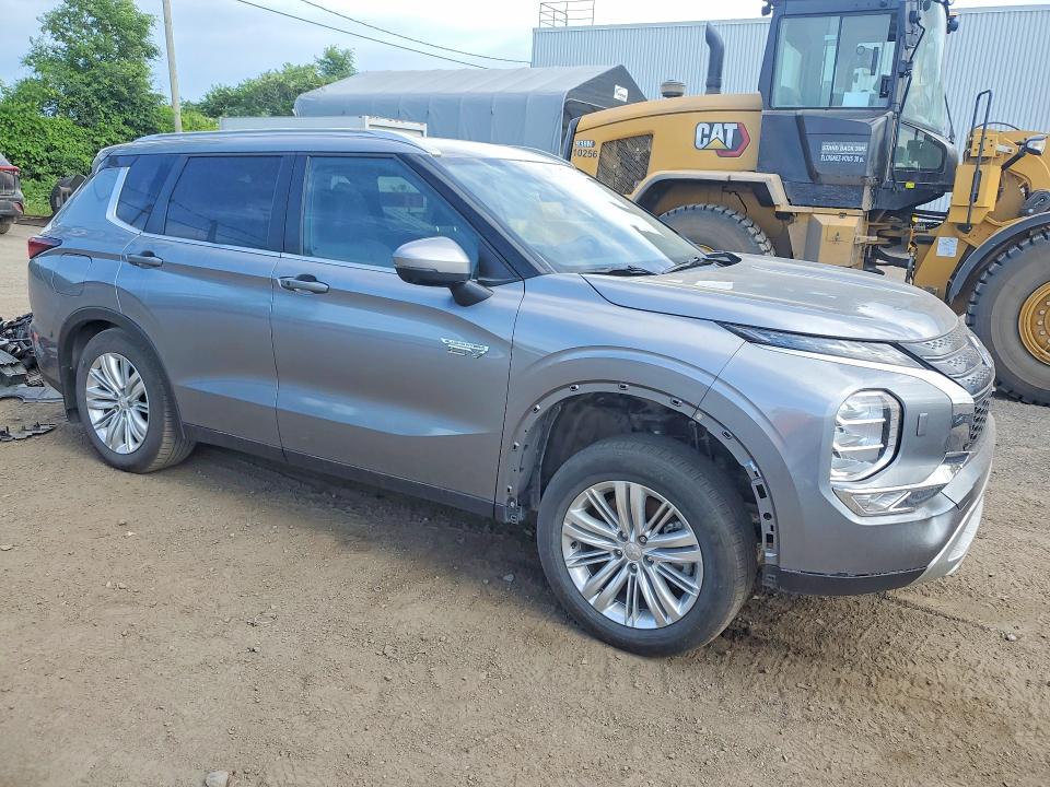 2024 Mitsubishi Outlander მანქანა იყიდება აუქციონზე, vin: JA4T5VA90RZ611948, აუქციონის ნომერი: 60564576