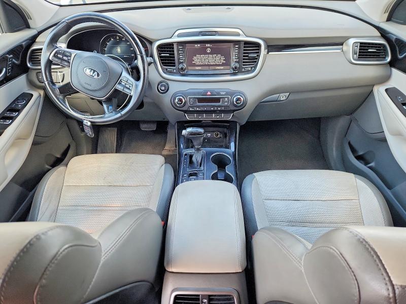 60882796 :رقم المزاد ، 5XYPKDA5XKG503414 vin ، 2019 Kia Sorento مزاد بيع