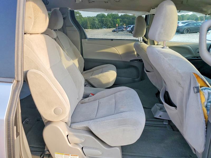 63500096 :رقم المزاد ، 5TDKK3DC7GS739981 vin ، 2016 Toyota Sienna مزاد بيع
