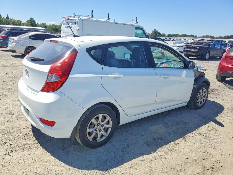Продаж на аукціоні авто 2012 Hyundai Accent, vin: KMHCT5AE7CU051712, номер лоту: 60710876