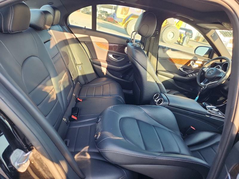 59146416 :رقم المزاد ، WDDWF4JB7JR338739 vin ، 2018 Mercedes-benz C مزاد بيع