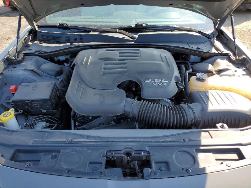 2018 Chrysler 300 მანქანა იყიდება აუქციონზე, vin: 2C3CCAGG1JH141643, აუქციონის ნომერი: 60816386