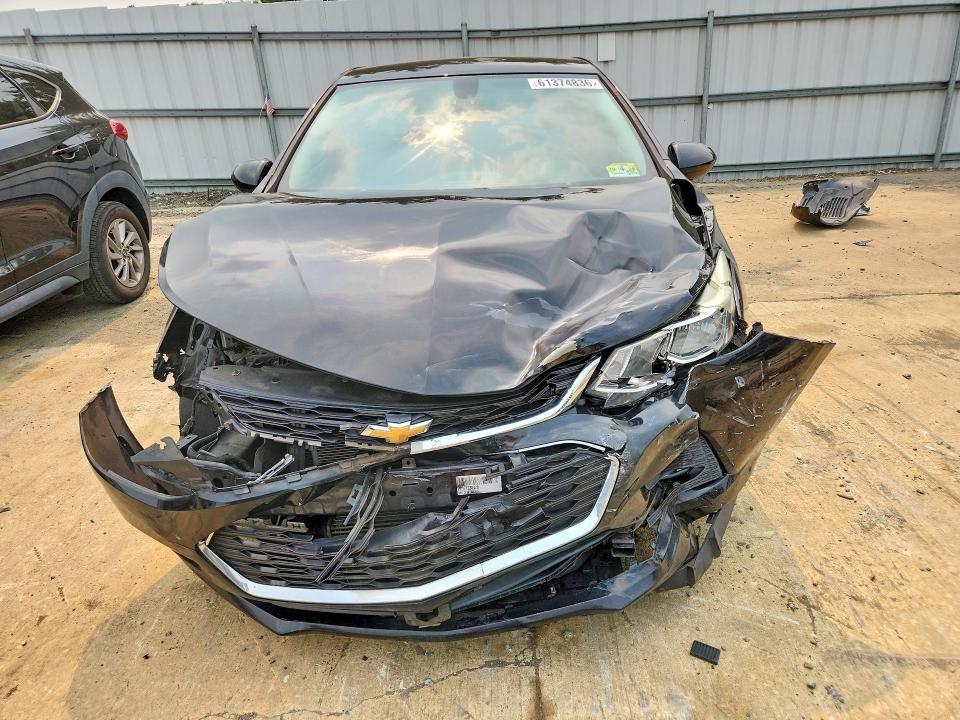 Продаж на аукціоні авто 2017 Chevrolet Cruze, vin: 1G1BC5SM2H7237064, номер лоту: 61374836