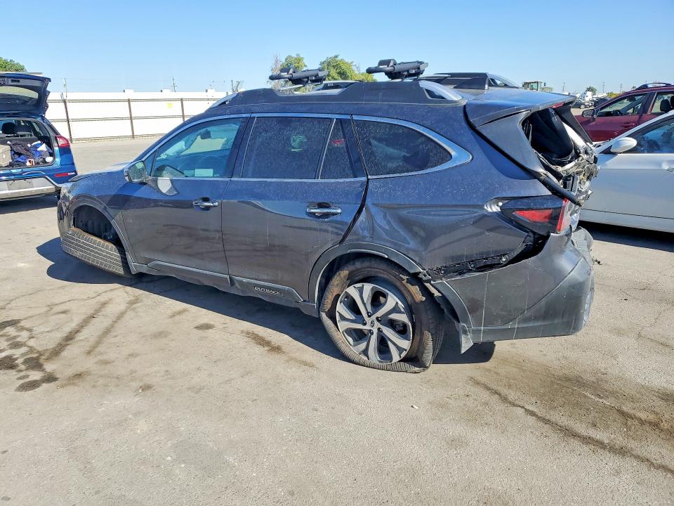 61186506 :رقم المزاد ، 4S4BTGPD3N3213155 vin ، 2022 Subaru Outback مزاد بيع