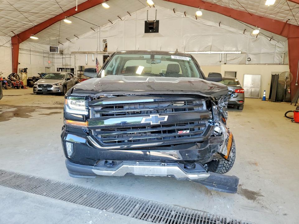 59100976 :رقم المزاد ، 1GCVKREC8JZ198203 vin ، 2018 Chevrolet Silverado مزاد بيع