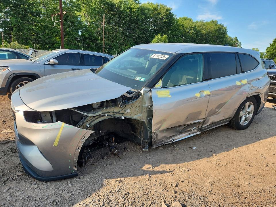 Aukcja sprzedaży 2022 Toyota Highlander, vin: 5TDBZRBH8NS183643, numer aukcji: 61200536