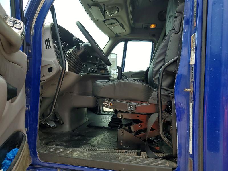 62275136 :رقم المزاد ، 1XP7D49X1BD102377 vin ، 2011 Peterbilt 387 مزاد بيع