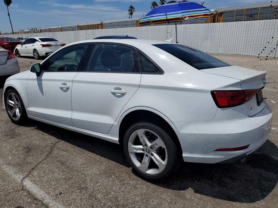 Auction sale of the 2017 Audi A3, vin: WAUAUGFF9H1040173, lot number: 61943196