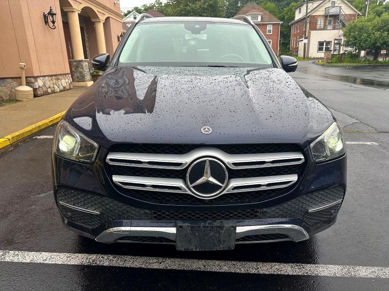 Продажа на аукционе авто 2020 Mercedes-benz Gle, vin: 4JGFB4KB0LA155135, номер лота: 61993926