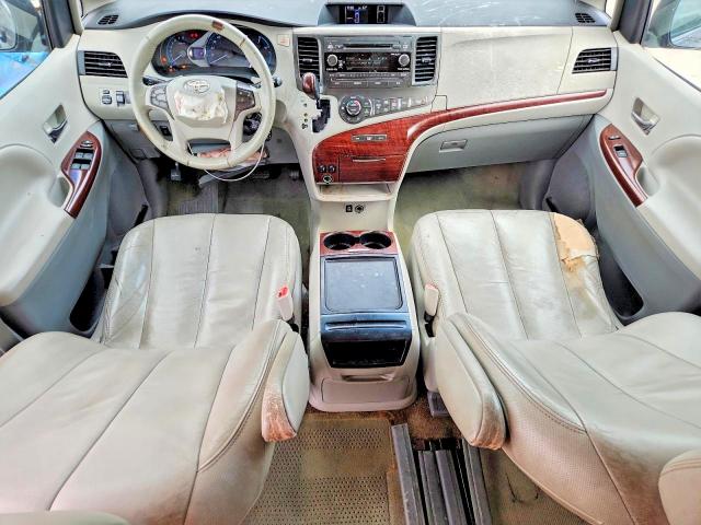 Продаж на аукціоні авто 2012 Toyota Sienna, vin: 5TDYK3DC8CS188335, номер лоту: 61865376