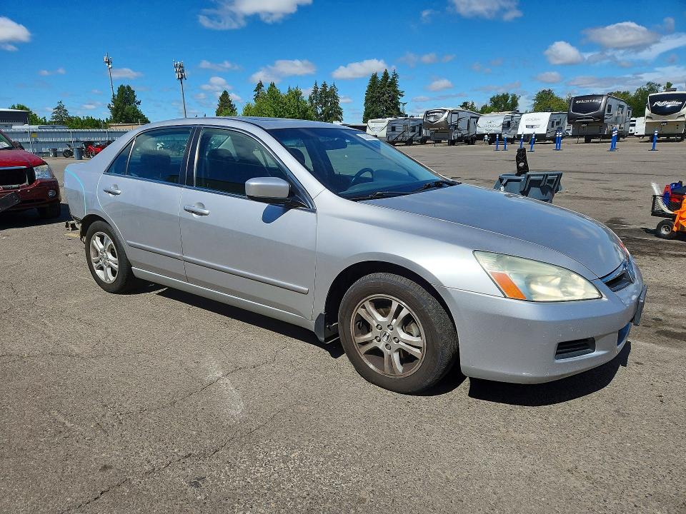 Продажа на аукционе авто 2006 Honda Accord, vin: 1HGCM56826A021870, номер лота: 60080336