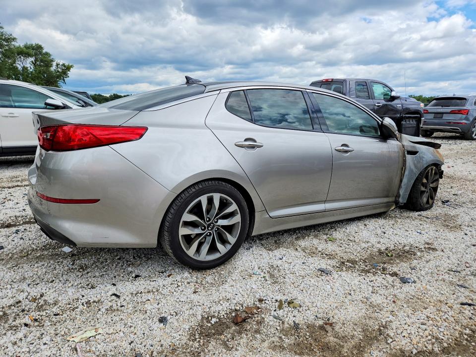 62358566 :رقم المزاد ، 5XXGR4A68FG403116 vin ، 2015 Kia Optima مزاد بيع