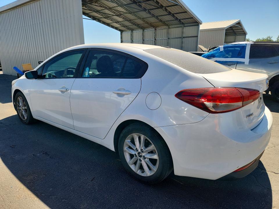 61636106 :رقم المزاد ، 3KPFL4A71HE013024 vin ، 2017 Kia Forte مزاد بيع