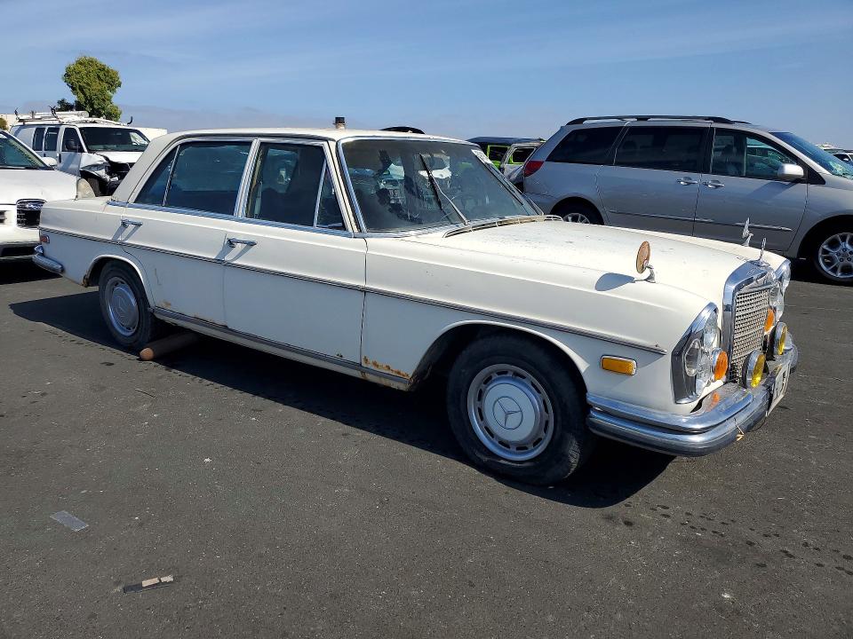 59184896 :رقم المزاد ، 10801912051279 vin ، 1970 Mercedes-benz 450 Sl مزاد بيع