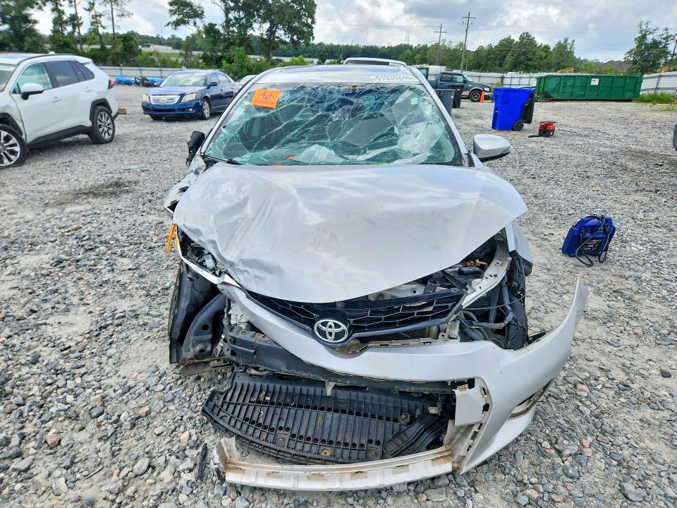Aukcja sprzedaży 2015 Toyota Corolla, vin: 2T1BURHE9FC385901, numer aukcji: 61930246