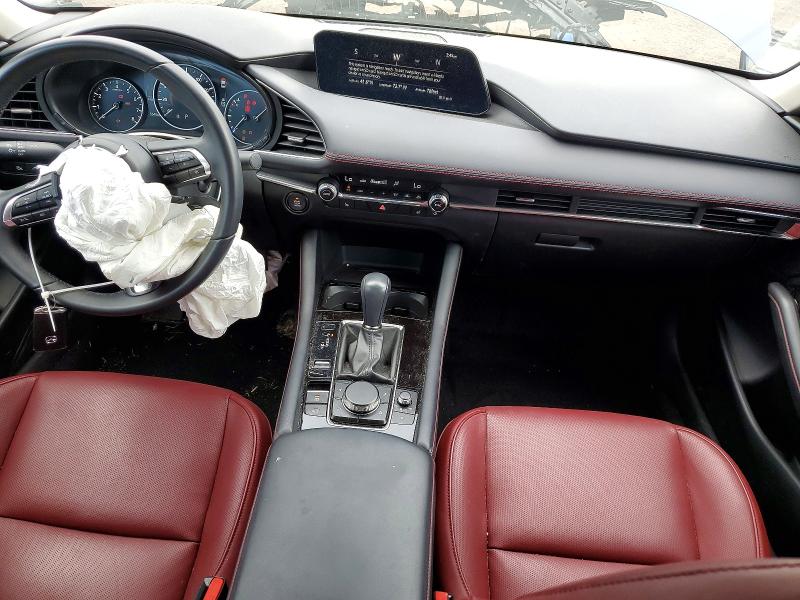 60688976 :رقم المزاد ، JM1BPBCL1T1852085 vin ، 2026 Mazda 3 مزاد بيع
