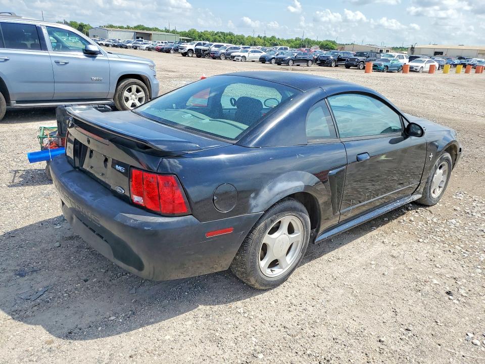 60061716 :رقم المزاد ، 1FAFP40433F393712 vin ، 2003 Ford Mustang مزاد بيع