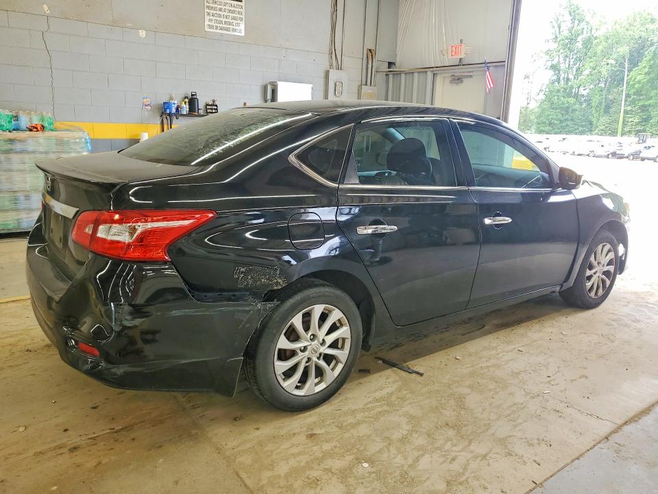 62299756 :رقم المزاد ، 3N1AB7AP1HY302565 vin ، 2017 Nissan Sentra مزاد بيع