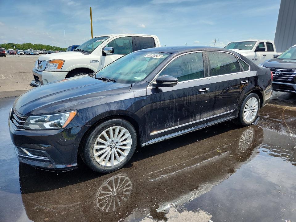 Продажа на аукционе авто 2017 Volkswagen Passat, vin: 1VWBT7A36HC026563, номер лота: 61906726
