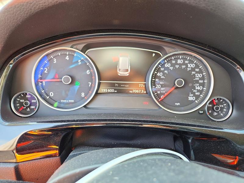 59732856 :رقم المزاد ، WVGEF9BP5GD003641 vin ، 2016 Volkswagen Touareg مزاد بيع