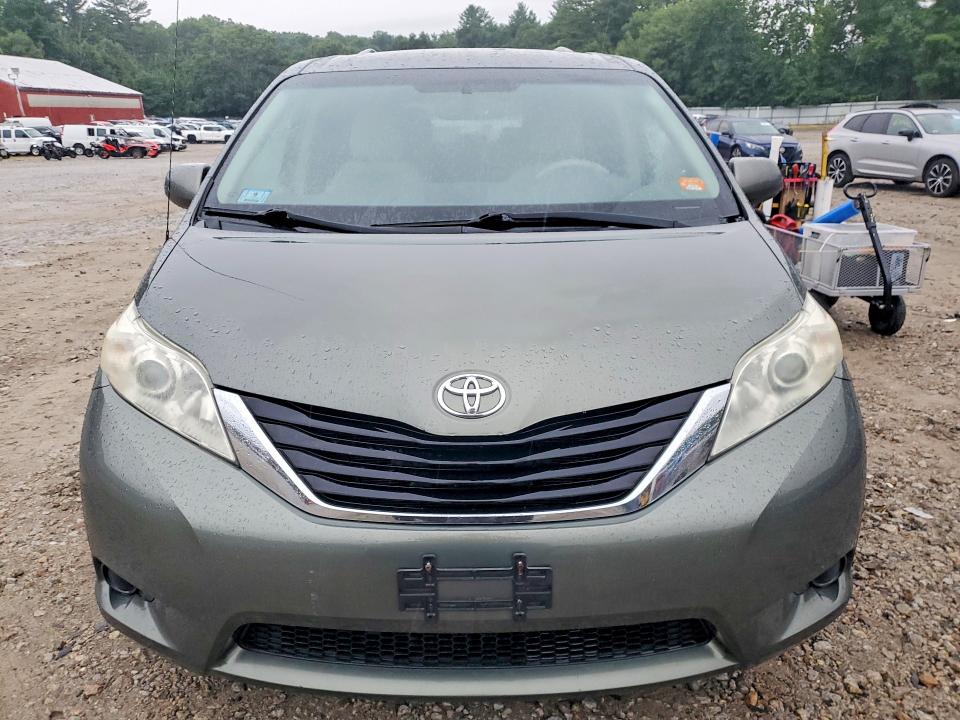 Продаж на аукціоні авто 2013 Toyota Sienna, vin: 5TDKK3DC6DS335386, номер лоту: 61790356