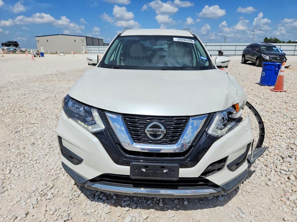 59696296 :رقم المزاد ، KNMAT2MT1JP602670 vin ، 2018 Nissan Rogue مزاد بيع