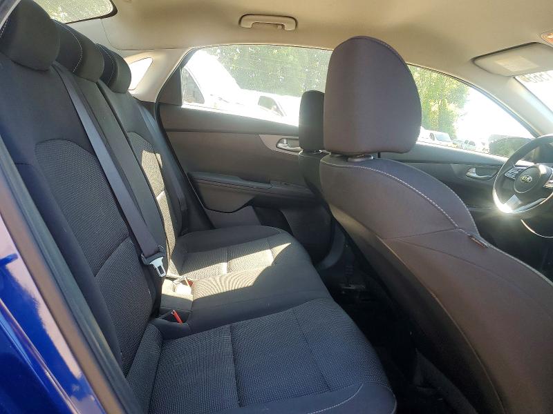 2020 Kia Forte მანქანა იყიდება აუქციონზე, vin: 3KPF24AD1LE150398, აუქციონის ნომერი: 60261566