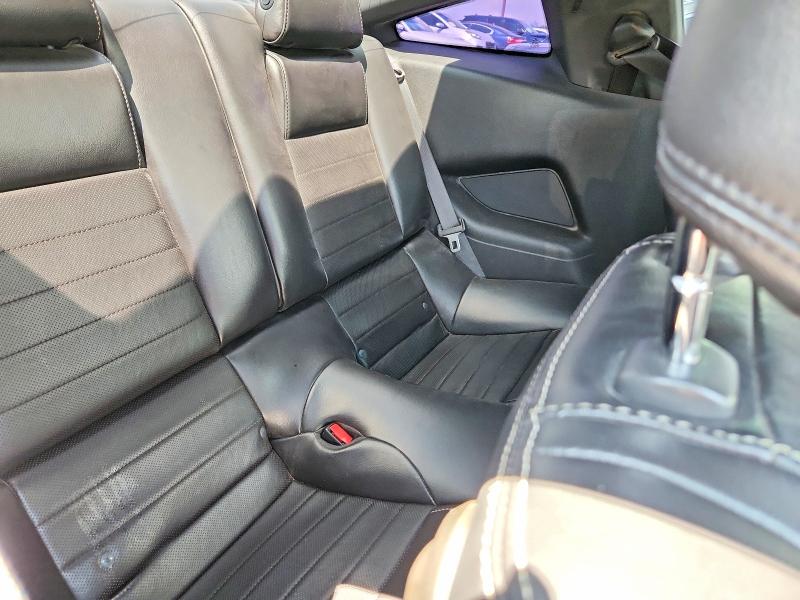 60859926 :رقم المزاد ، 1ZVBP8AM0D5251191 vin ، 2013 Ford Mustang مزاد بيع