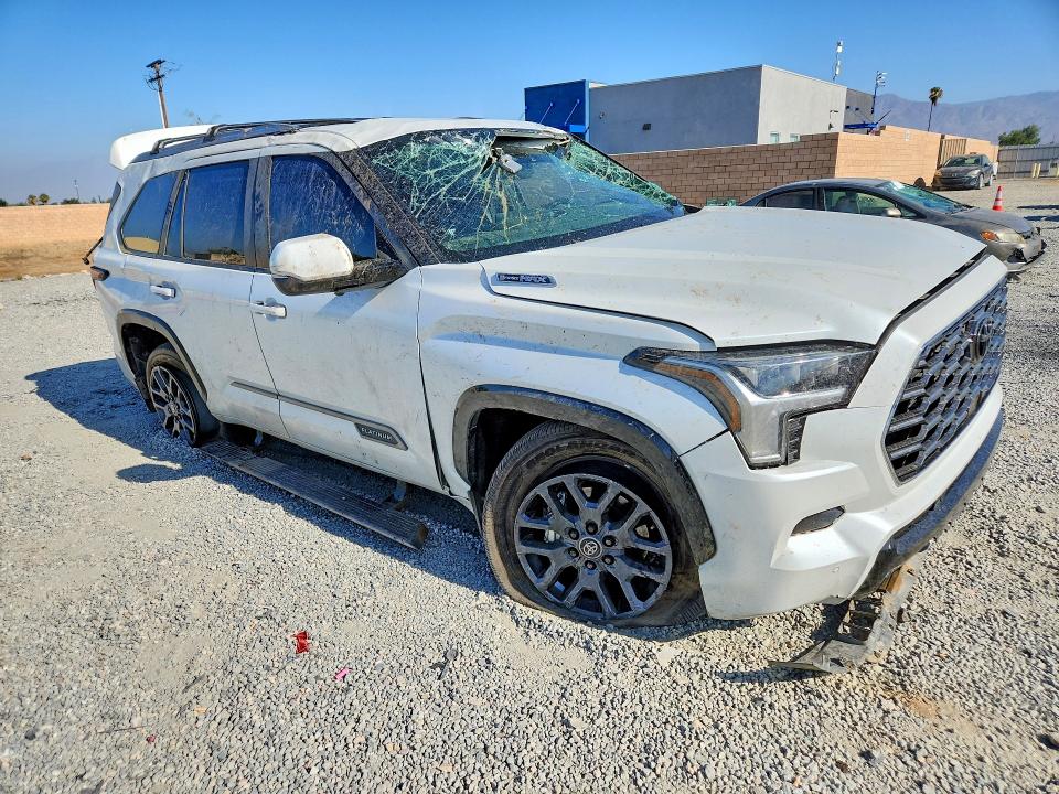 62715316 :رقم المزاد ، 7SVAAABA2SX067292 vin ، 2025 Toyota Sequoia مزاد بيع