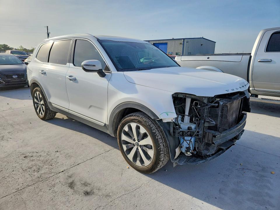 Продажа на аукционе авто 2020 Kia Telluride, vin: 5XYP34HC3LG091582, номер лота: 62672356
