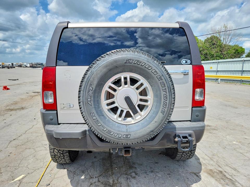 61521226 :رقم المزاد ، 5GTDN136368105613 vin ، 2006 Hummer H3 مزاد بيع