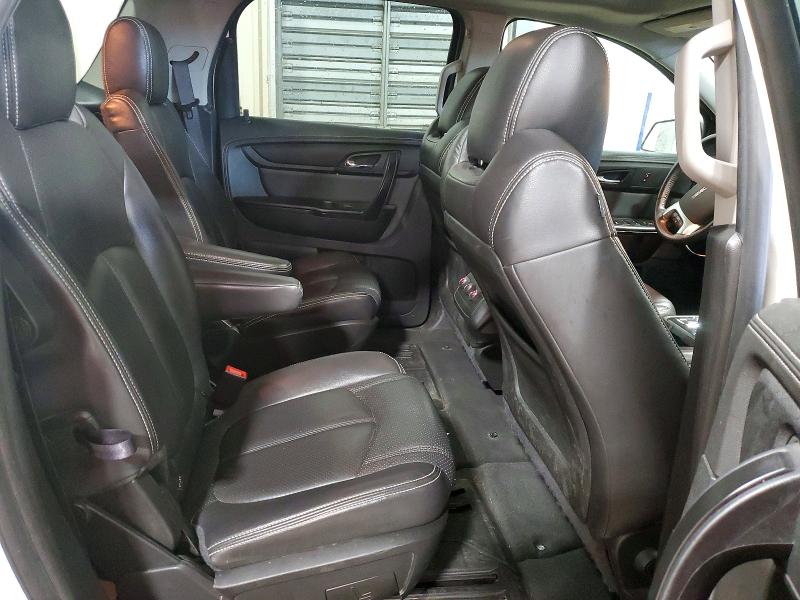 61313766 :رقم المزاد ، 1GKKVPKDXFJ246743 vin ، 2015 Gmc Acadia مزاد بيع