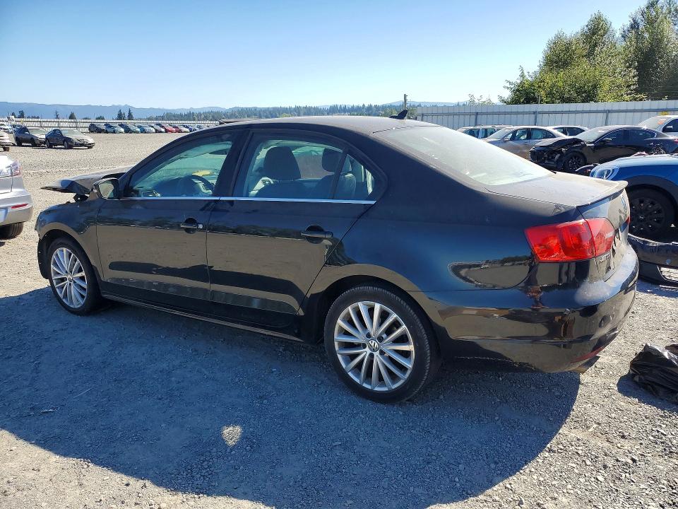 2014 Volkswagen Jetta მანქანა იყიდება აუქციონზე, vin: 3VWL17AJ7EM428076, აუქციონის ნომერი: 63466616