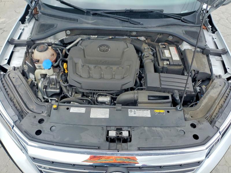 59976796 :رقم المزاد ، 1VWMA7A38LC024465 vin ، 2020 Volkswagen Passat مزاد بيع
