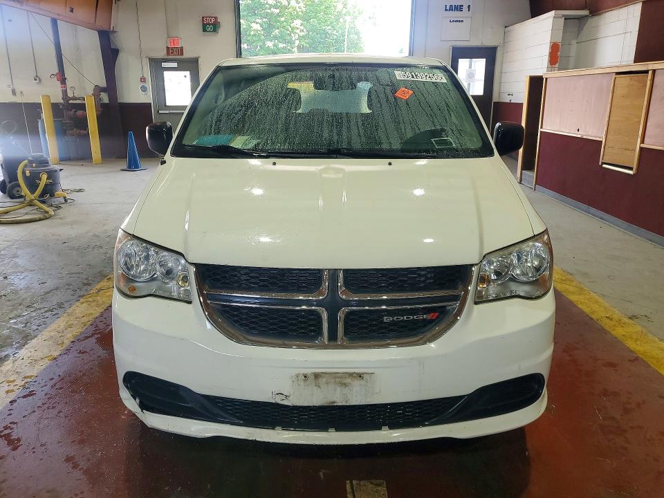 63625266 :رقم المزاد ، 2C4RDGBG6FR721825 vin ، 2015 Dodge Grand Caravan مزاد بيع