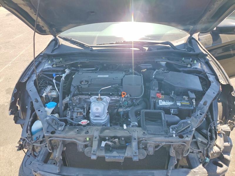 2017 Honda Accord მანქანა იყიდება აუქციონზე, vin: 1HGCR2F54HA055463, აუქციონის ნომერი: 61889346