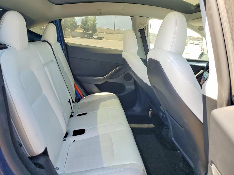 2024 Tesla Model Y მანქანა იყიდება აუქციონზე, vin: 7SAYGDEE4RF083704, აუქციონის ნომერი: 62931756