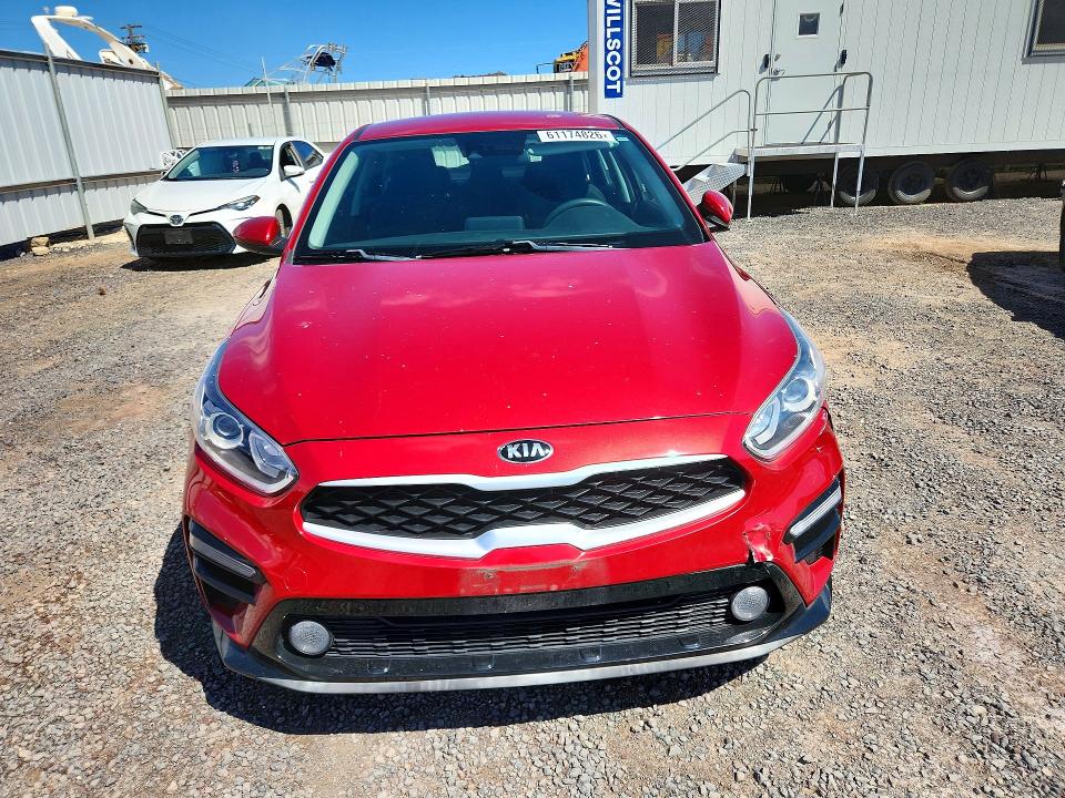 2019 Kia Forte მანქანა იყიდება აუქციონზე, vin: 3KPF24AD2KE121247, აუქციონის ნომერი: 61174826