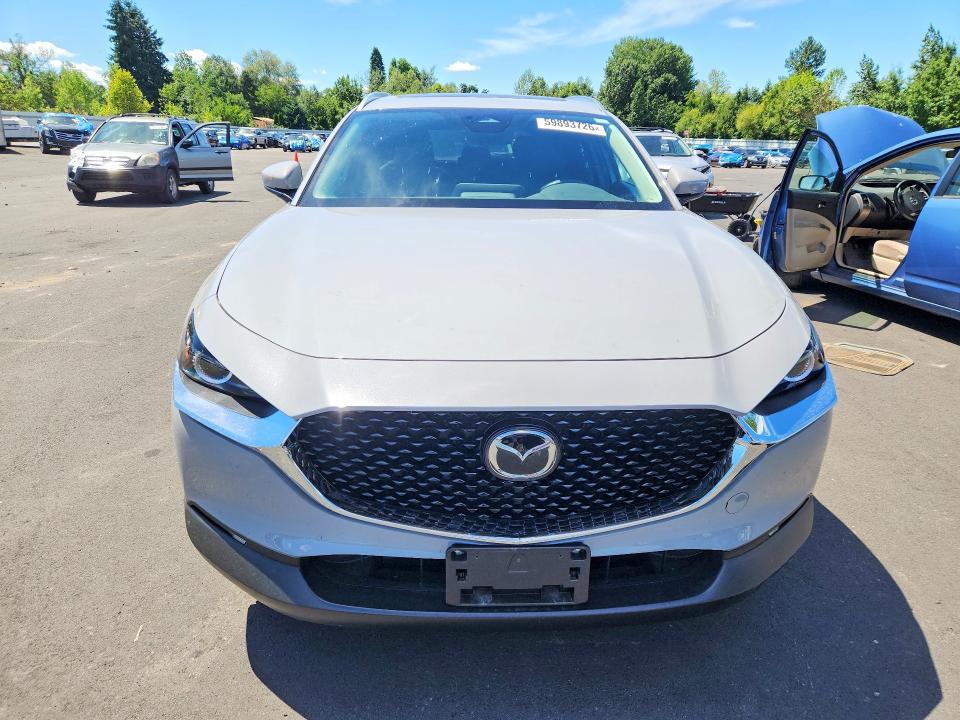 59893726 :رقم المزاد ، 3MVDMBCM8SM851834 vin ، 2025 Mazda Cx-30 مزاد بيع