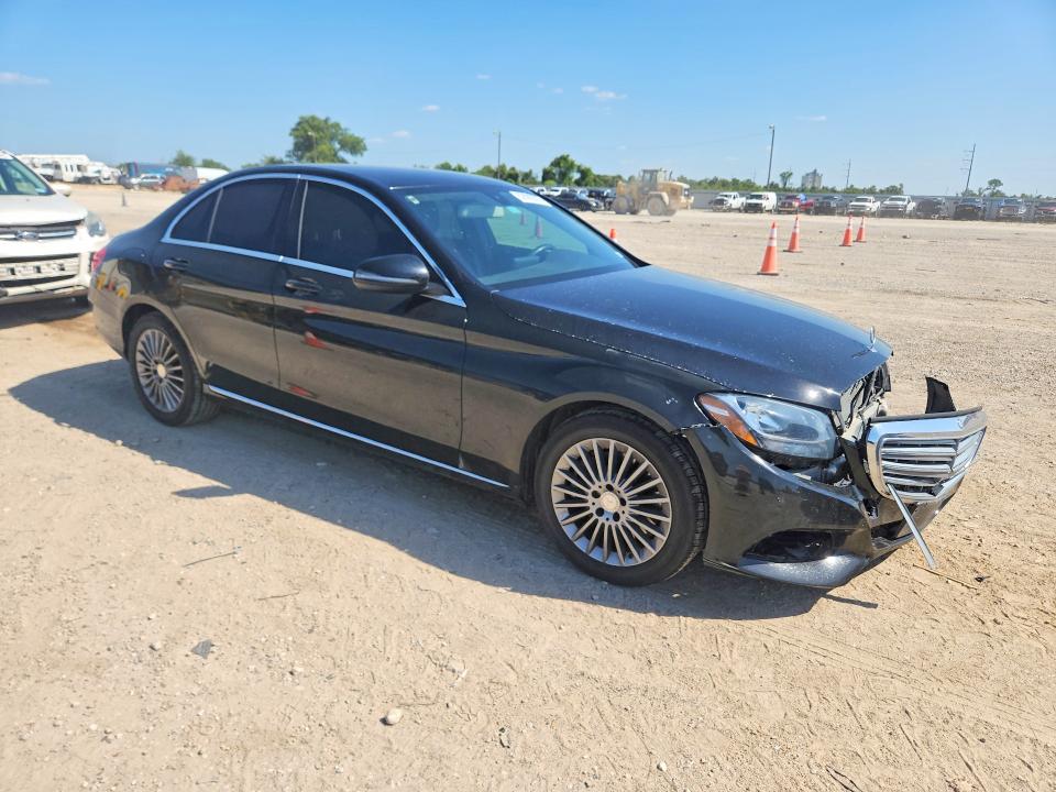 62893376 :رقم المزاد ، 55SWF4JBXGU108801 vin ، 2016 Mercedes-benz C مزاد بيع