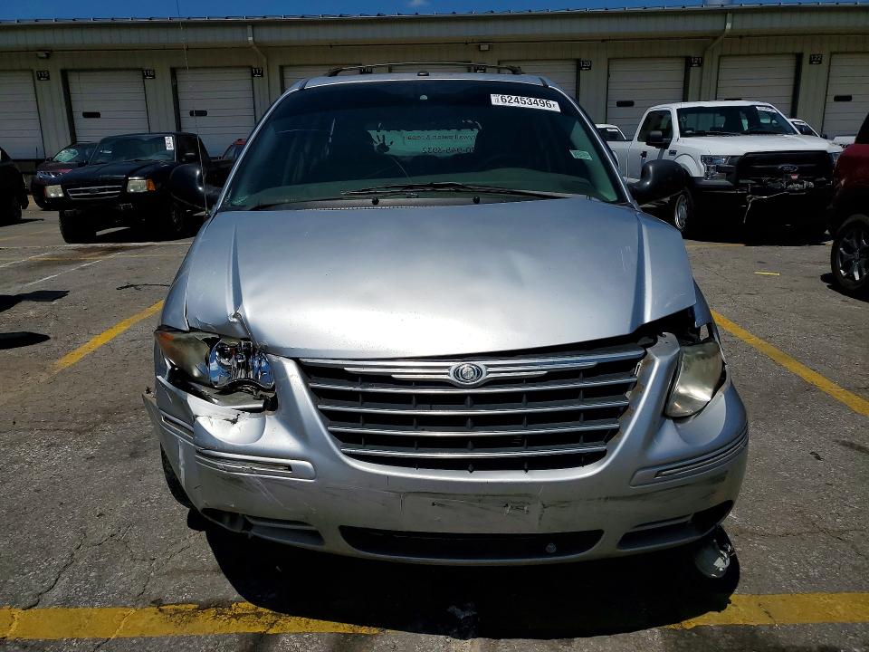 62453496 :رقم المزاد ، 2A4GP64LX7R260532 vin ، 2007 Chrysler Town & Country مزاد بيع
