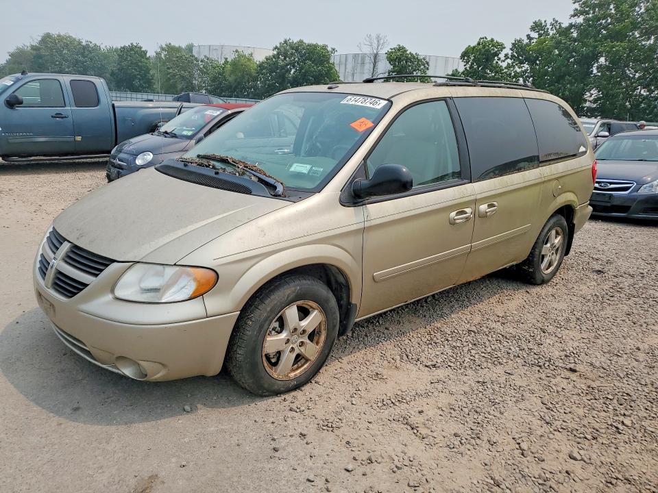 61478746 :رقم المزاد ، 2D4GP44LX7R355539 vin ، 2007 Dodge Grand Caravan مزاد بيع