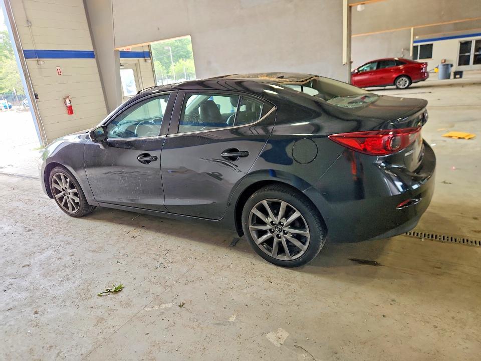 Aukcja sprzedaży 2018 Mazda 3, vin: 3MZBN1V38JM212899, numer aukcji: 60824216
