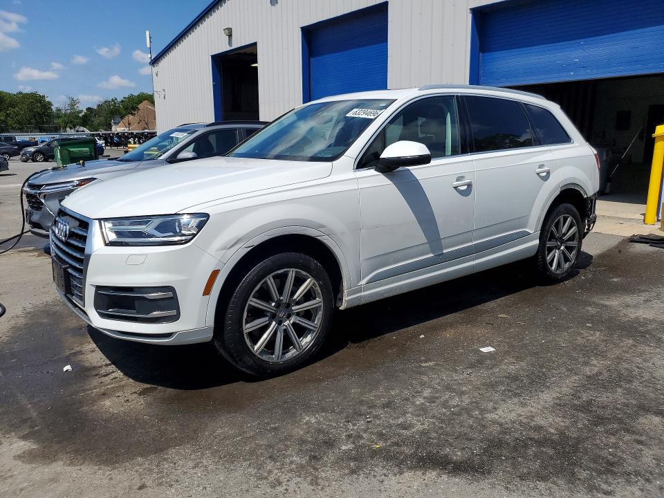 Продажа на аукционе авто 2018 Audi Q7, vin: WA1LHAF78JD044350, номер лота: 63294696