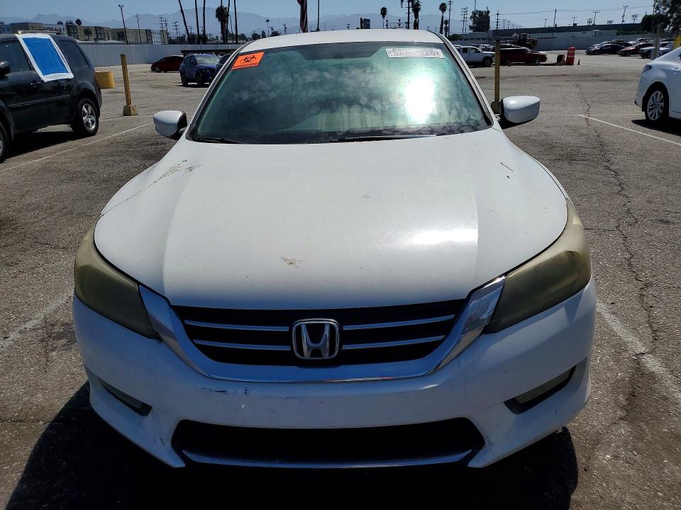 62708126 :رقم المزاد ، 1HGCR2F51EA070563 vin ، 2014 Honda Accord مزاد بيع