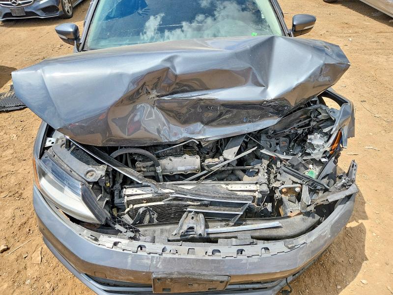 Продажа на аукционе авто 2017 Volkswagen Jetta, vin: 3VWDB7AJXHM221266, номер лота: 62232366