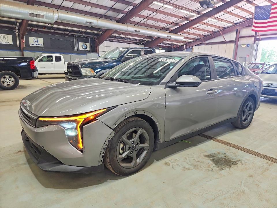 60676396 :رقم المزاد ، 3KPFT4DE6SE054475 vin ، 2025 Kia K4 مزاد بيع
